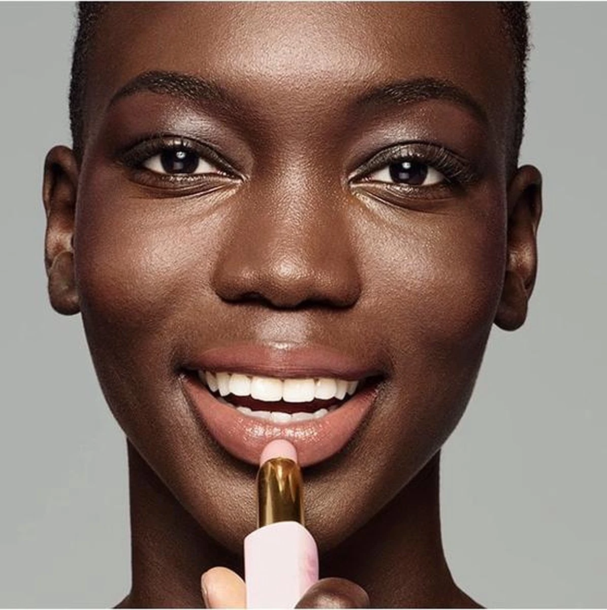 Estée Lauder Pure Color Envy Lip Care Color Replenishing Lip Balm Lippenbalsem 3 Gr 6 Estée Lauder Pure Color Envy Lip Care Color Replenishing Lip Balm Lippenbalsem 3 Gr - Afbeelding 4