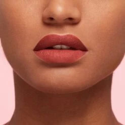 L’Oréal Paris Les Macarons Langhoudende Matte Lipstick - 834 Infinite Spice - Nude - 6,7 Ml -Beste Lip Winkel 1200x1200 216