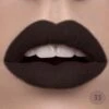 VELVET MATTE LIPSTICK 33 ZWART -Beste Lip Winkel 1200x1200 249