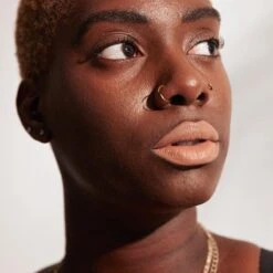 NYX Professional Makeup Soft Matte Lip Cream - London SMLC04 - Liquid Lippenstift - 8 Ml 16 NYX Professional Makeup Soft Matte Lip Cream - London SMLC04 - Liquid Lippenstift - 8 Ml -Beste Lip Winkel 1200x1200 321