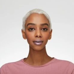 Essence Extreme Shine Volume Lipgloss 5 Ml 04 Purple Rain -Beste Lip Winkel 1200x1200 45