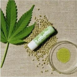 Labello Vegan Naturally Hennepzaadolie Lippenbalsem -Beste Lip Winkel 1200x1200 783