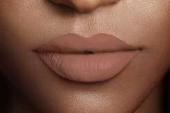 L’Oréal Paris Les Chocolate Ultra Matte Liquid Lippenstift - 844 Sweet Tooth -Beste Lip Winkel 1200x800 4