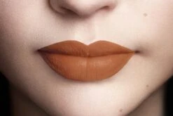 L’Oréal Paris Les Chocolats Ultra Matte Liquid Lippenstift - 860 Ginger Bomb -Beste Lip Winkel 1200x800 7