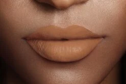 L’Oréal Paris Les Chocolats Ultra Matte Liquid Lippenstift - 860 Ginger Bomb -Beste Lip Winkel 1200x800 8