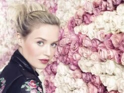 Rimmel London Moisture Renew Lipstick - Pink Fame - Lilac-Violet -Beste Lip Winkel 1200x898 1