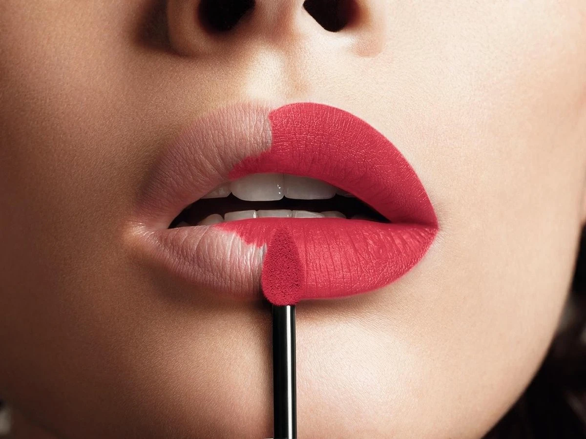 L’Oréal Paris Rouge Signature Lippenstift - 132 I Radiate - Roze - Matte Vloeibare Lipstick 5 L’Oréal Paris Rouge Signature Lippenstift - 132 I Radiate - Roze - Matte Vloeibare Lipstick - Afbeelding 3