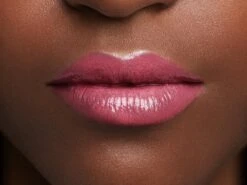 L'Oréal Paris Color Riche Shine Lipstick Lippenstift - 111 Pink Wonderland -Beste Lip Winkel 1200x900 3