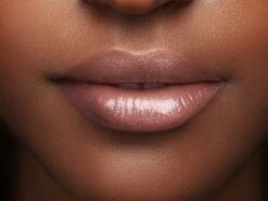 L'Oréal Paris Color Riche Shine Lippenstift - 656 Beige In The City -Beste Lip Winkel 1200x900 7