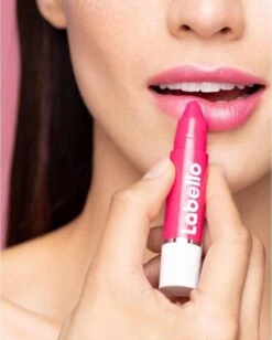 Labello Crayon Lipstick Hot Pink -Beste Lip Winkel 962x1200