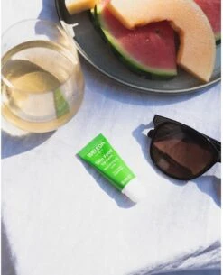 Weleda Skin Food Lip Balm 11 Weleda Skin Food Lip Balm -Beste Lip Winkel 973x1200 1